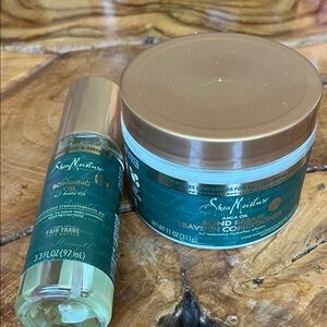 Shea Moisture Green and Gold Hair Conditioner Set